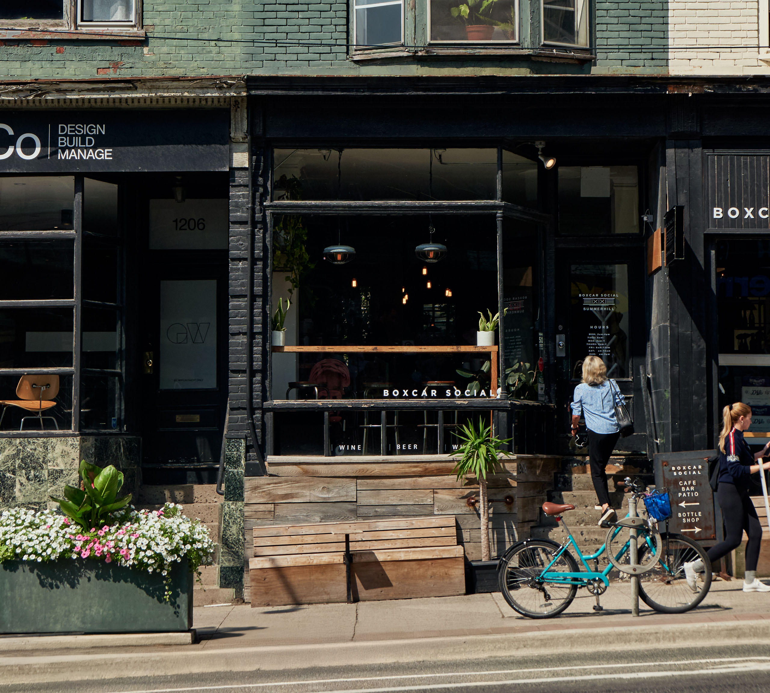 The James - Neighbourhood, Boxcar Social